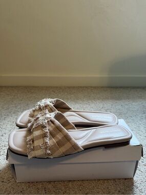 Marc Fisher Morbit Frayed Plaid Slide Sandals Beige Tan Size 9.5M